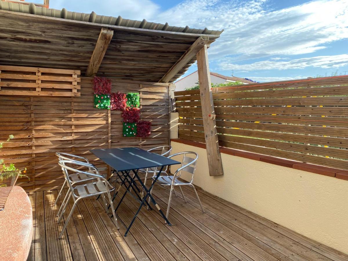 Location De Vacances Alenya Exterior photo